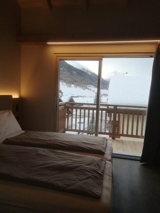 Garni Al Silvestri Vei Hotel Livigno Eksteriør billede