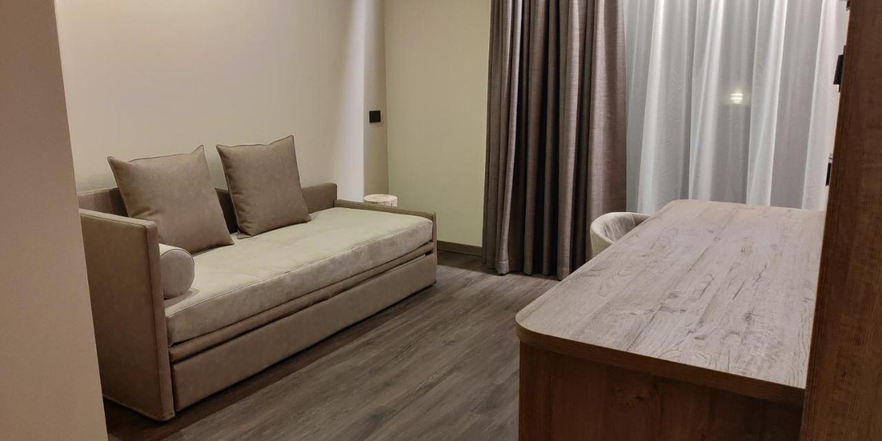 Garni Al Silvestri Vei Hotel Livigno Eksteriør billede