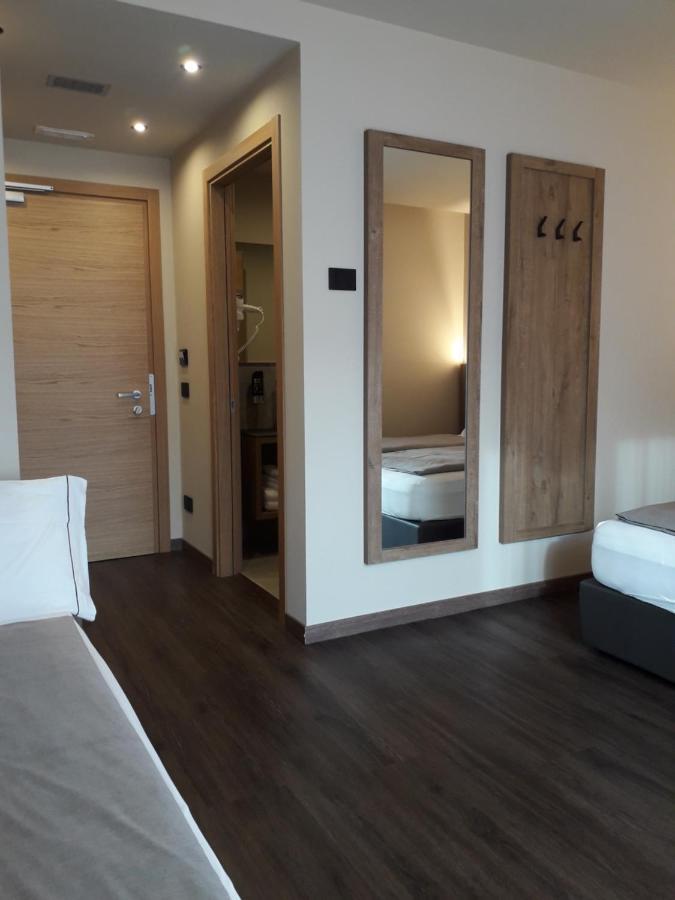 Garni Al Silvestri Vei Hotel Livigno Eksteriør billede